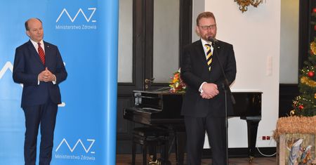 Zegarmistrz w Ministerstwie Zdrowia. Zarobi 14,4 tys. zł w dwa lata