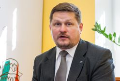 Poseł Kukiz'15 Bartosz Józwiak mieszka u kochanki? Na koszt Kancelarii Sejmu