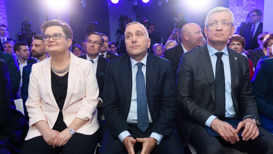 Przewodnicząca Nowoczesnej Katarzyna Lubnauer, przewodniczący PO Grzegorz Schetyna i prezydent Poznania Jacek Jaśkowiak