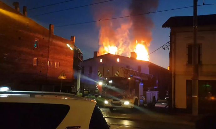 Pożar kamienicy w Katowicach. Siedem rodzin straciło dach nad głową