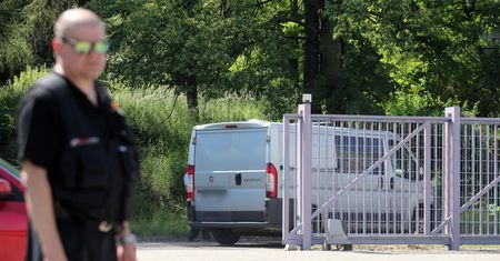 Były milicjant z zarzutami. Miał strzelać do górników z "Wujka"