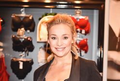 Sonia Bohosiewicz reklamuje bieliznę. Przyszła w koronkowym body