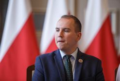 Andruszkiewicz ujawnił ile zarabia jako wiceminister. Samochodu nie posiada nadal