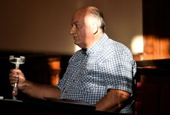 Radny PiS broni ks.Jankowskiego. "Ksiądz wiele razy mnie głaskał i przytulał"