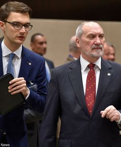 Miliony na komisję Antoniego Macierewicza. "Na usta cisną się niecenzuralne słowa"