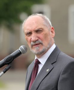 Macierewicz: Tusk już w 2010 roku wiedział o pomieszaniu ciał ofiar
