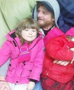 Żona Mackiewicza pokazuje piękną grafikę. Ma pomóc jego dzieciom