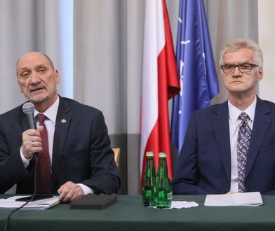 Antoni Macierewicz zaprezentował raport techniczny podkomisji smoleńskiej. Ustalenia komisji Millera "zostają anulowane"