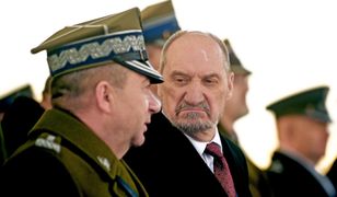 Co dalej z byłym szefem MON? Karczewski: Zobaczymy, to jest sprawa bardzo świeża