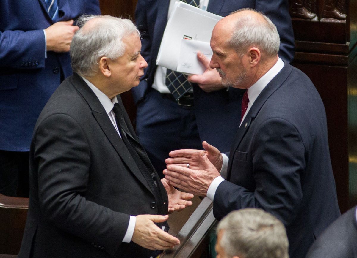 Lasek: Macierewicz i Kaczyński nie wierzą w zamach smoleński