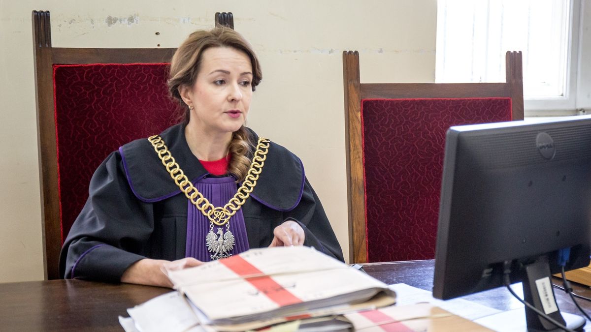 Sędzia Karolina Kozłowska umorzyła sprawę oświadczeń majątkowych prezydenta Gdańska.