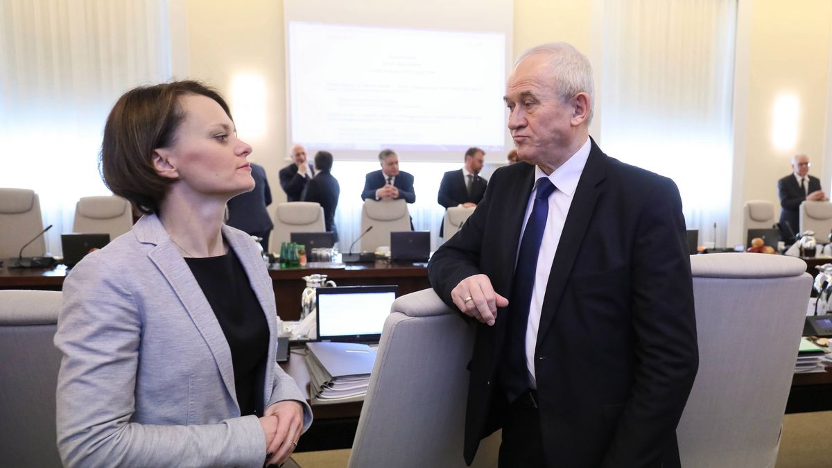 Ustawa o OZE wywołała tarcia między resortami energii i przedsiębiorczości