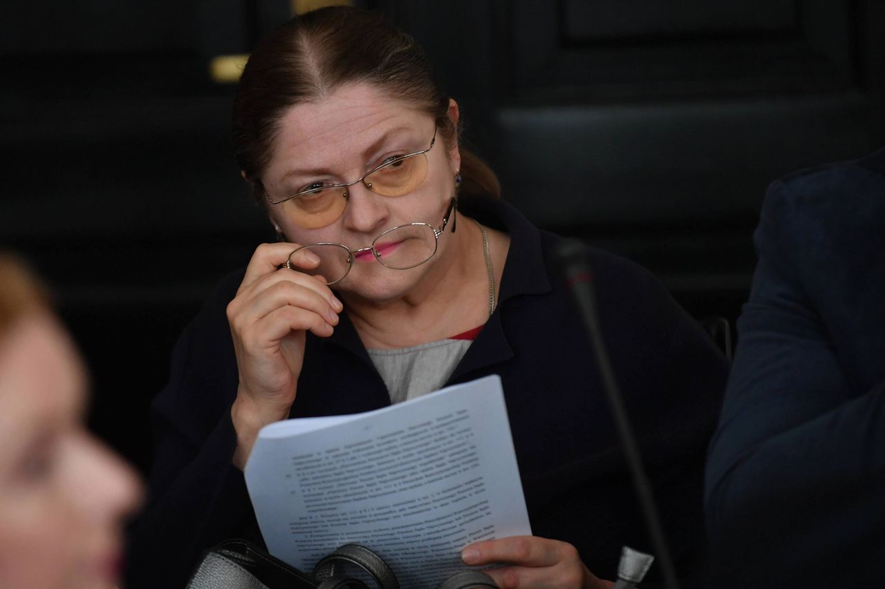 Krystyna Pawłowicz nawołuje do dymisji Schetyny i Trzaskowskiego. "Jeszcze dziś wieczór"