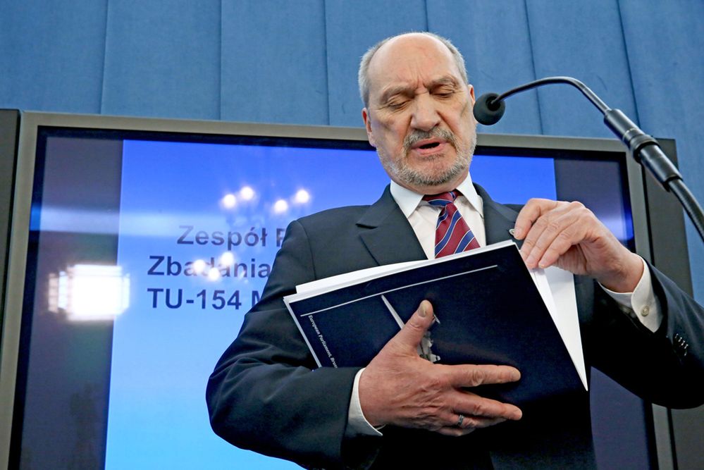 Gorzkie słowa Agaty Kaczyńskiej. "Antoni Macierewicz zmusił mnie do rzeczy, której wcześniej bym się nie podjęła"