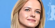 "Czasem gra się nago, czasem w kaloszach". Marta Nieradkiewicz skończyła 34 lata