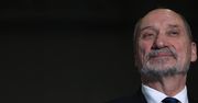 Macierewicz porównał Rydzyka do polityków. Oto efekt
