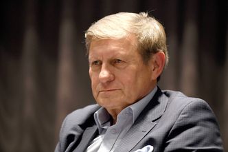 Finał WOŚP 2020. Leszek Balcerowicz proponuje figurkę z filmu "Pan T." i... spacer