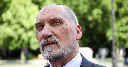 Tajna misja Antoniego Macierewicza. Polityk PiS komentuje