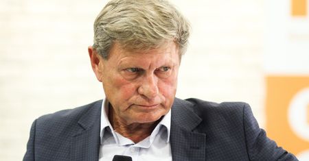 Wykład Leszka Balcerowicza w szkole pod lupą kuratora