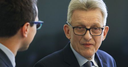 Trybunał Konstytucyjny. Stanisław Piotrowicz zrezygnuje z przejścia na zapowiadaną emeryturę?