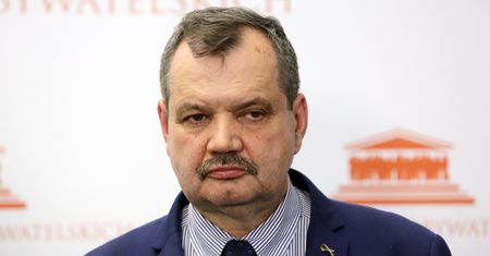 Krzysztof Olkowicz, prawa ręka rzecznika praw obywatelskich, ma kłopoty. Ktoś się pod niego podszywa