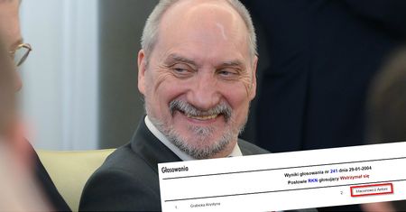 Dziś Dzień Flagi. Gdy uchwalano nowe święto Antoni Macierewicz... wstrzymał się od głosu