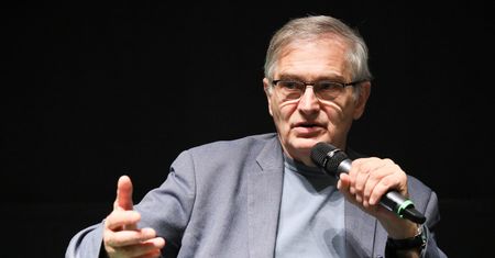 Olgierd Łukaszewicz o szczegółach startu do PE. "Długo się nie zastanawiałem"