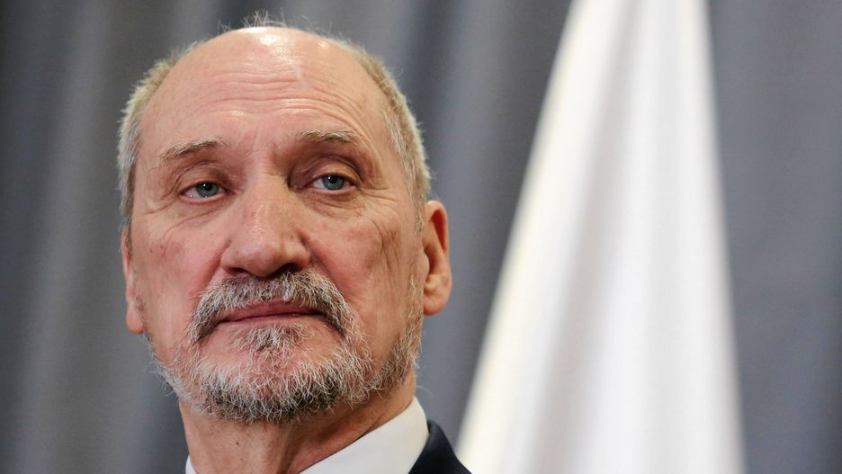 Antoniego Macierewicza na stanowisku szefa MON ma zastąpić Mariusz Błaszczak