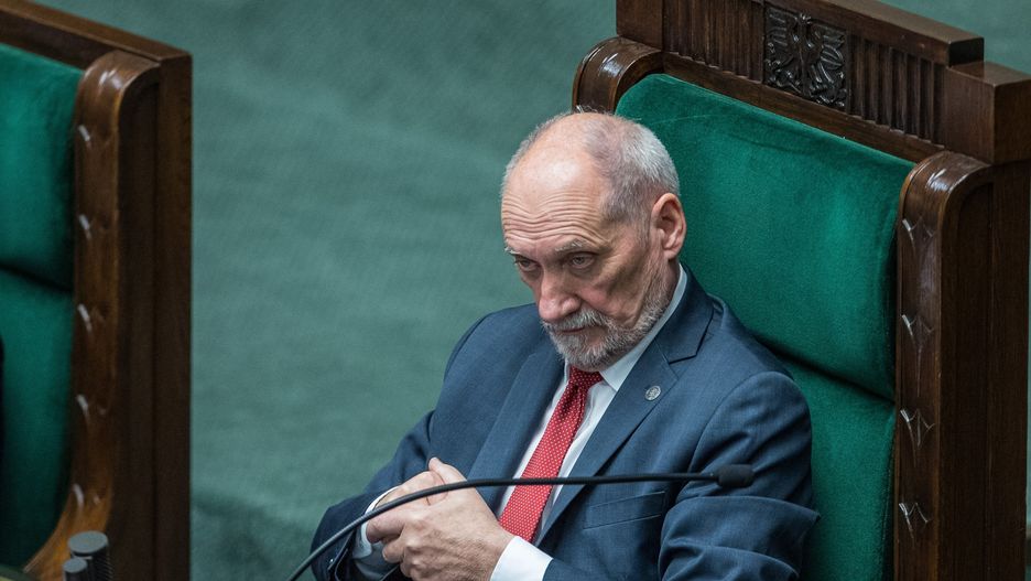 Antoni Macierewicz odniósł się do serii wypowiedzi prezydenta Rosji Władimira Putina