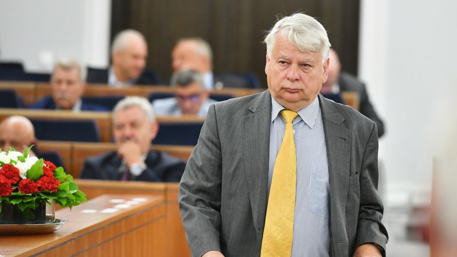 Kancelaria Senatu opublikowała wykaz lotów byłego marszałka Senatu Bogdana Borusewicza