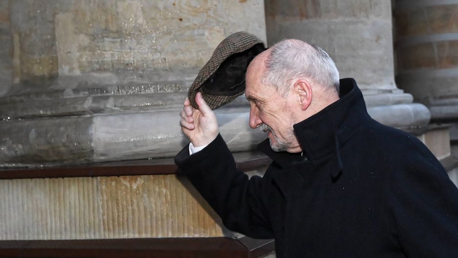 Macierewicz: lobby prorosyjskie narasta też we Francji i innych krajach