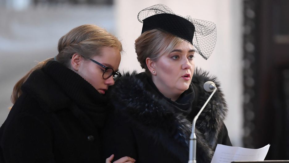 Antonina Adamowicz i Magdalena Adamowicz, córka i małżonka zmarłego prezydenta Gdańska