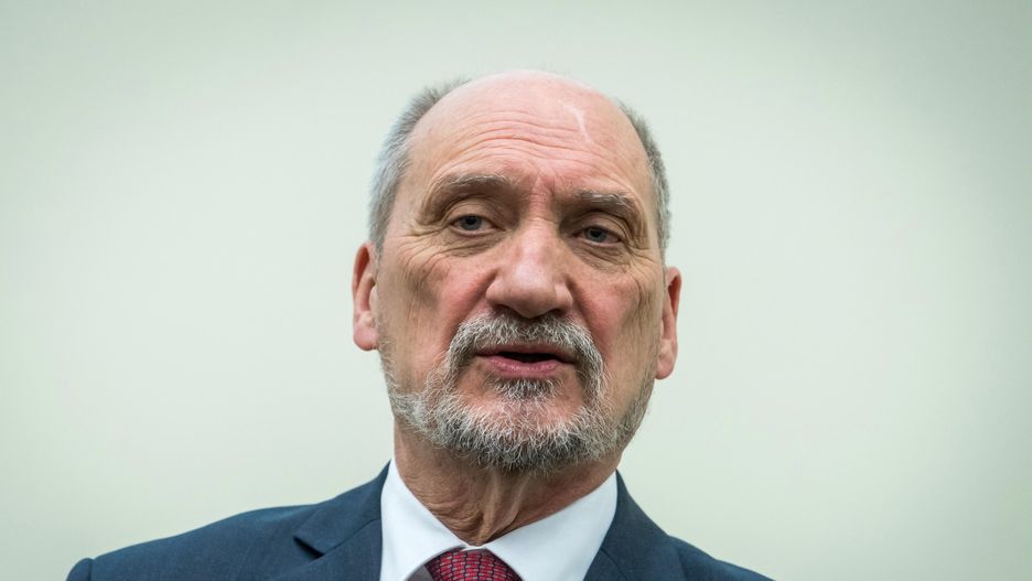 Antoni Macierewicz odszedł z MON 9 stycznia