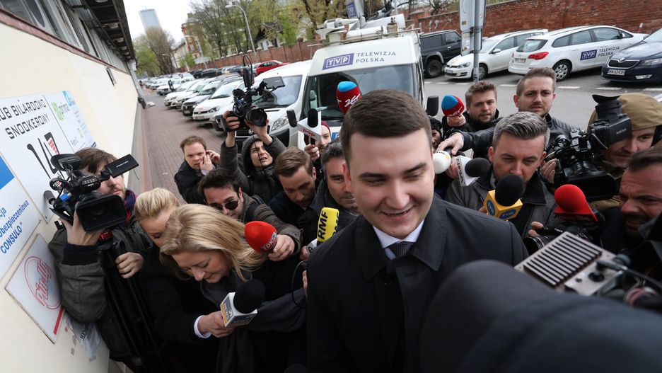 Edukacja Bartłomieja Misiewicza wzbudzała liczne kontrowersje