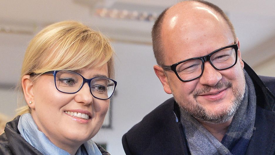 Rząd wysłał samolot po żonę prezydenta Gdańska Magdalenę Adamowicz