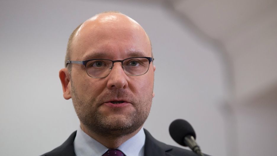 Sędzia Kamil Zaradkiewicz wysłał do TK cztery pytania prawne