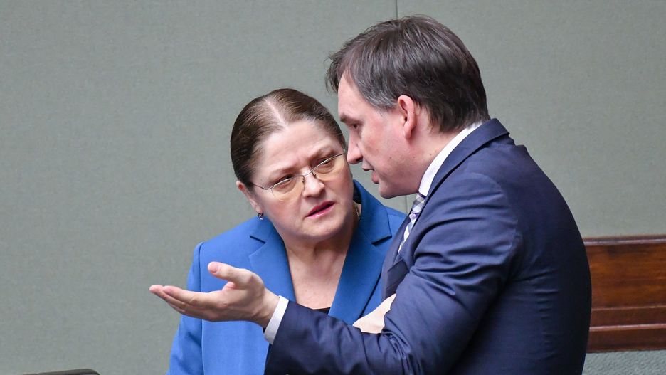 Krystyna Pawłowicz (PiS) oraz Zbigniew Ziobro (minister sprawiedliwości)