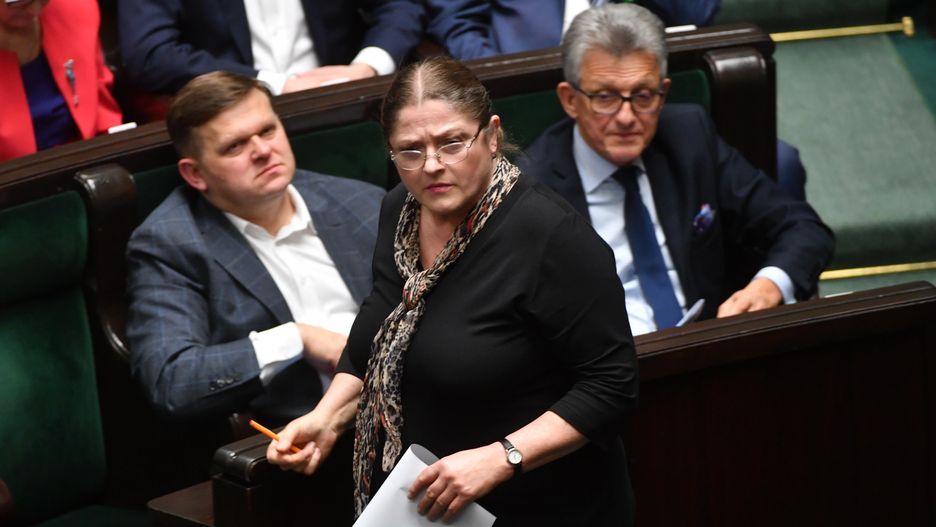 11 stycznia Krystyna Pawłowicz zamieściła swój pierwszy wpis na Twitterze