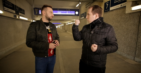 "Kto nami rządzi?" Adam Andruszkiewicz dostaje pytanie o "pedalską tęczę". Odpowiedział