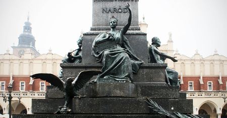 Zniknie kropka z pomnika Mickiewicza w Krakowie