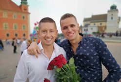 Słynna para gejów znowu zaskakuje. Jakub i Dawid oświadczyli się sobie 100 razy