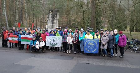 Turystyczny hołd…