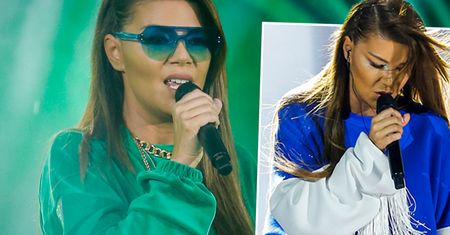 Edyta Górniak w dwóch stylizacjach rozniosła scenę TVP. Jej wielkie buty będą śnić się po nocach. Coś niezwykłego