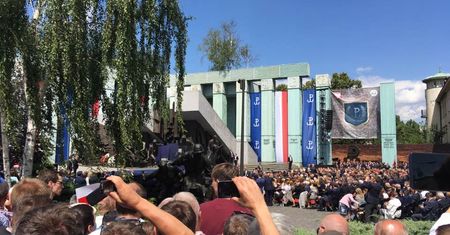 Byłem w tłumie na pl. Krasińskich. Z tej perspektywy przemówienie Donalda Trumpa wyglądało zupełnie inaczej
