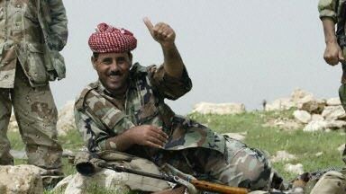 Bojownicy kurdyjscy tuż przed wejściem do Mosulu