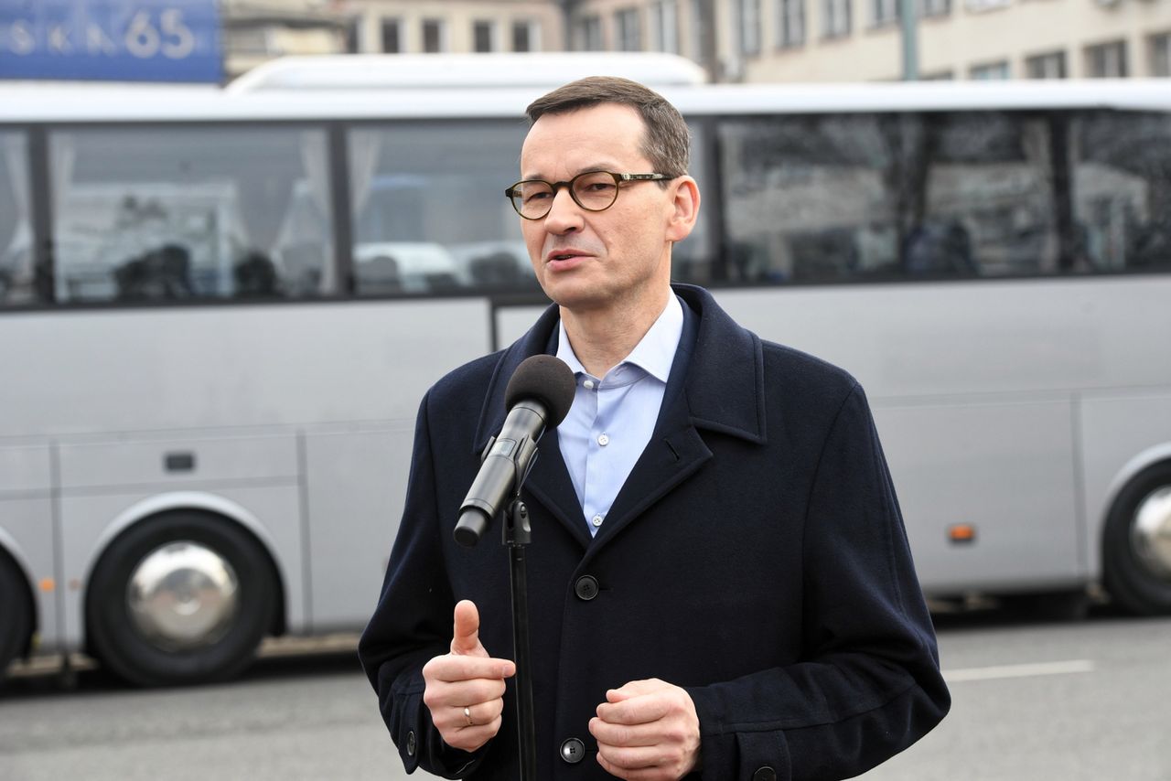 Premier ruszył w Polskę w ramach "300 dni piątki Morawieckiego". Jesteśmy na miejscu