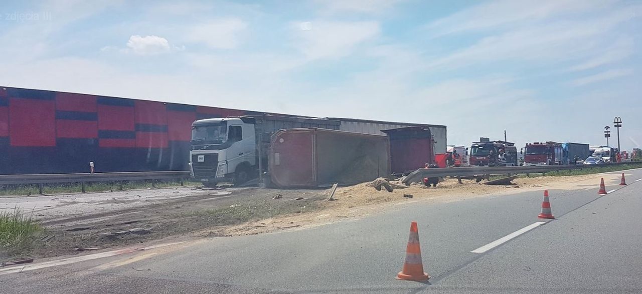 Tragedia na krajowej "jedynce". Tir przygniótł motocyklistę