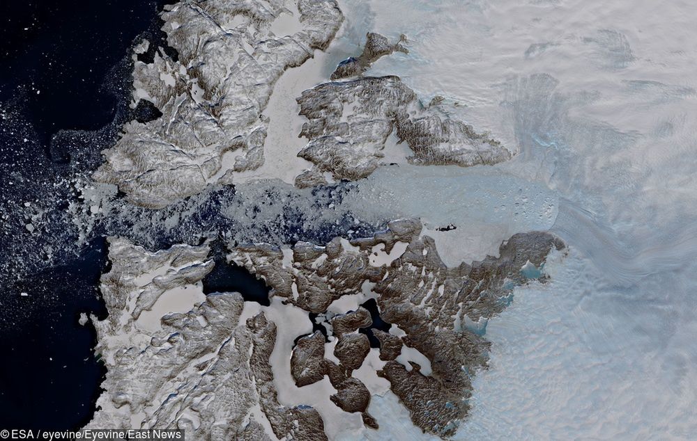 Nowe odkrycie na Grenlandii. Pod lodem znaleziono ponad 50 jezior