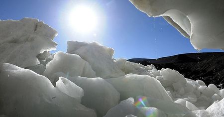 Na tybetańskim lodowcu odkryto nieznane przez naukę wirusy