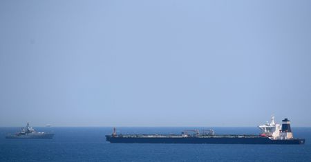 Supertankowiec zatrzymany przez Brytyjczyków. Hiszpania wskazuje na USA